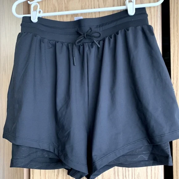 Gymshark Lustre short - Picture 1 of 5